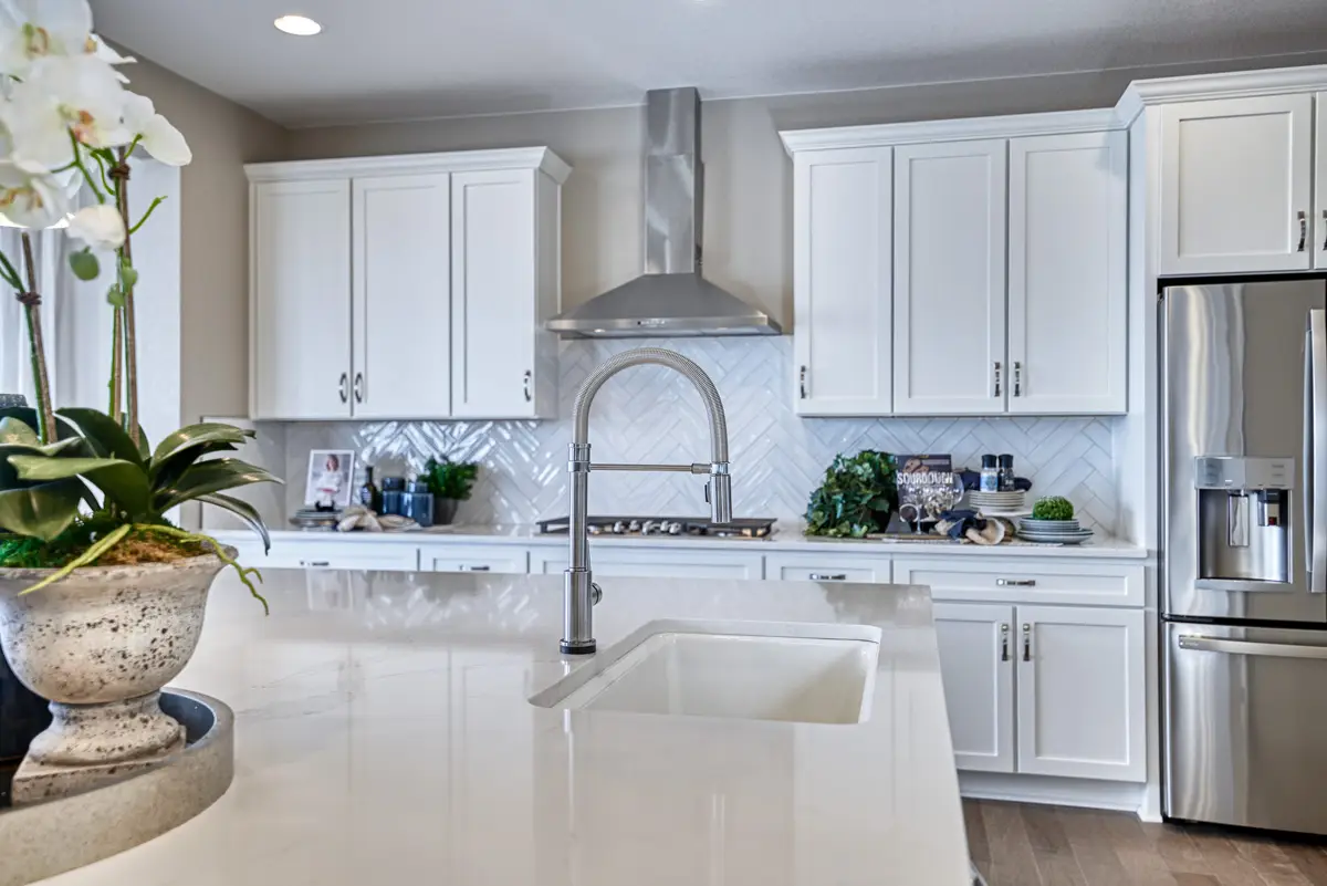 Cosentico white quartz kitchen countertops